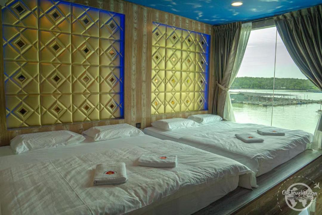Mangrove Floating Chalet โคโค ภายนอก รูปภาพ